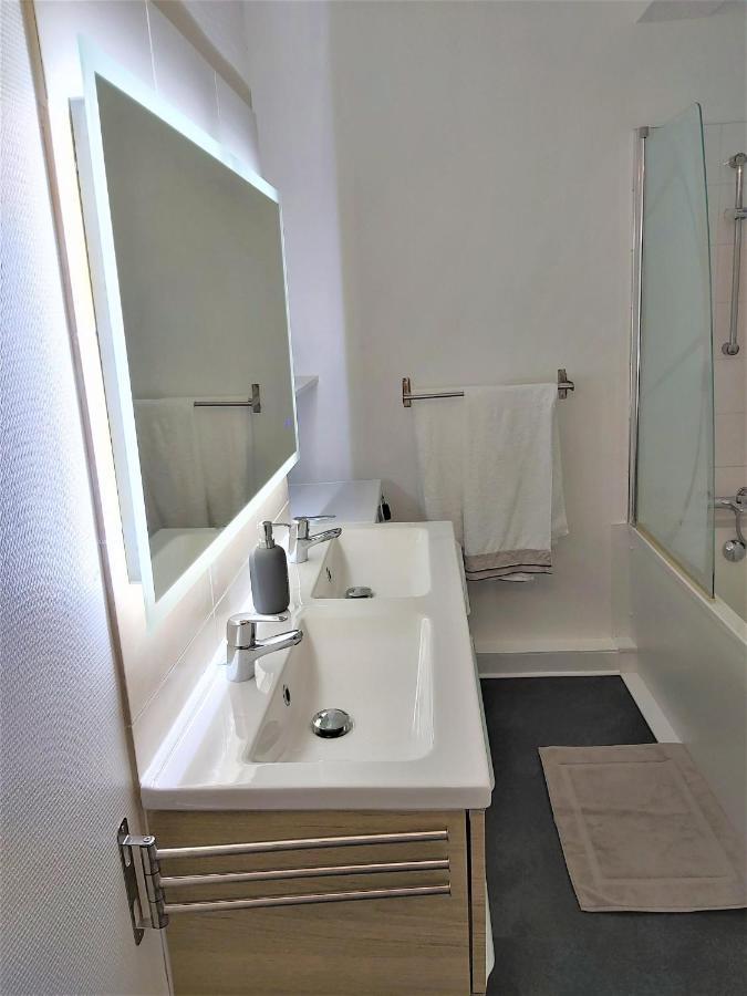 Roz De Mer Appartement 4 Etoiles Vue Mer Perros-Guirec Bagian luar foto